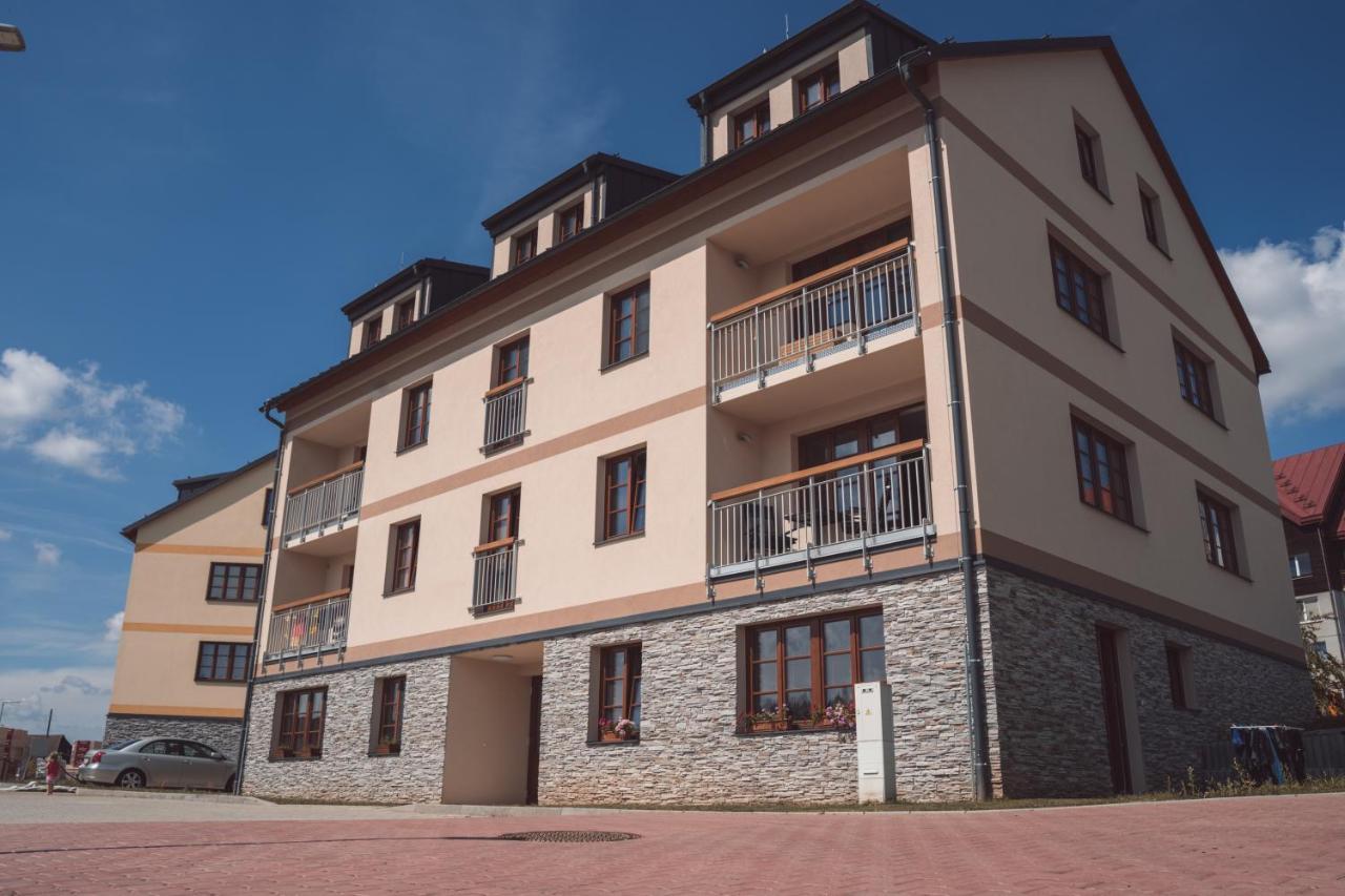 Apartman Sjezdovka Kasperske Hory Buitenkant foto